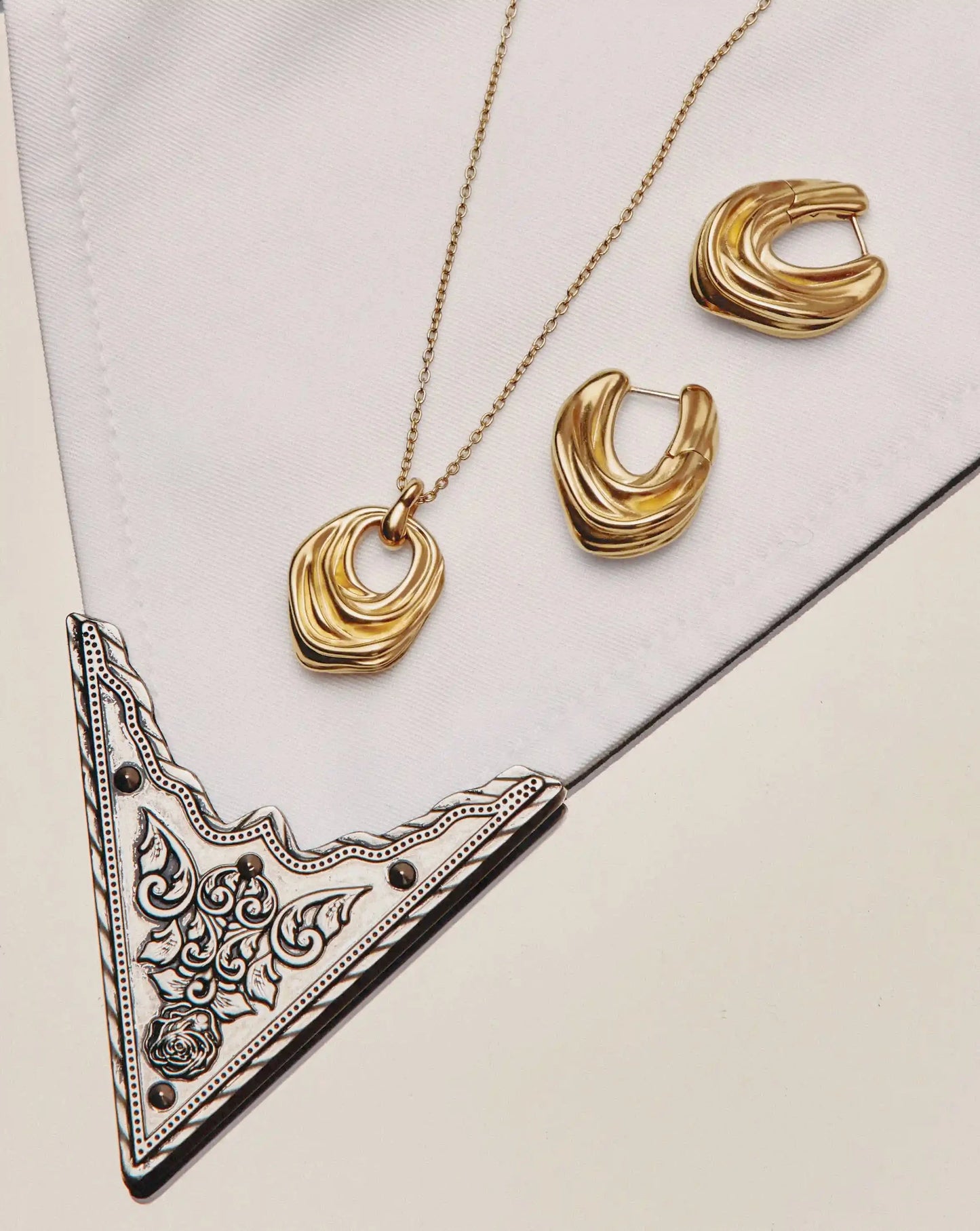MARKGONG Draped Pendant Necklace | 18ct Gold Plated
