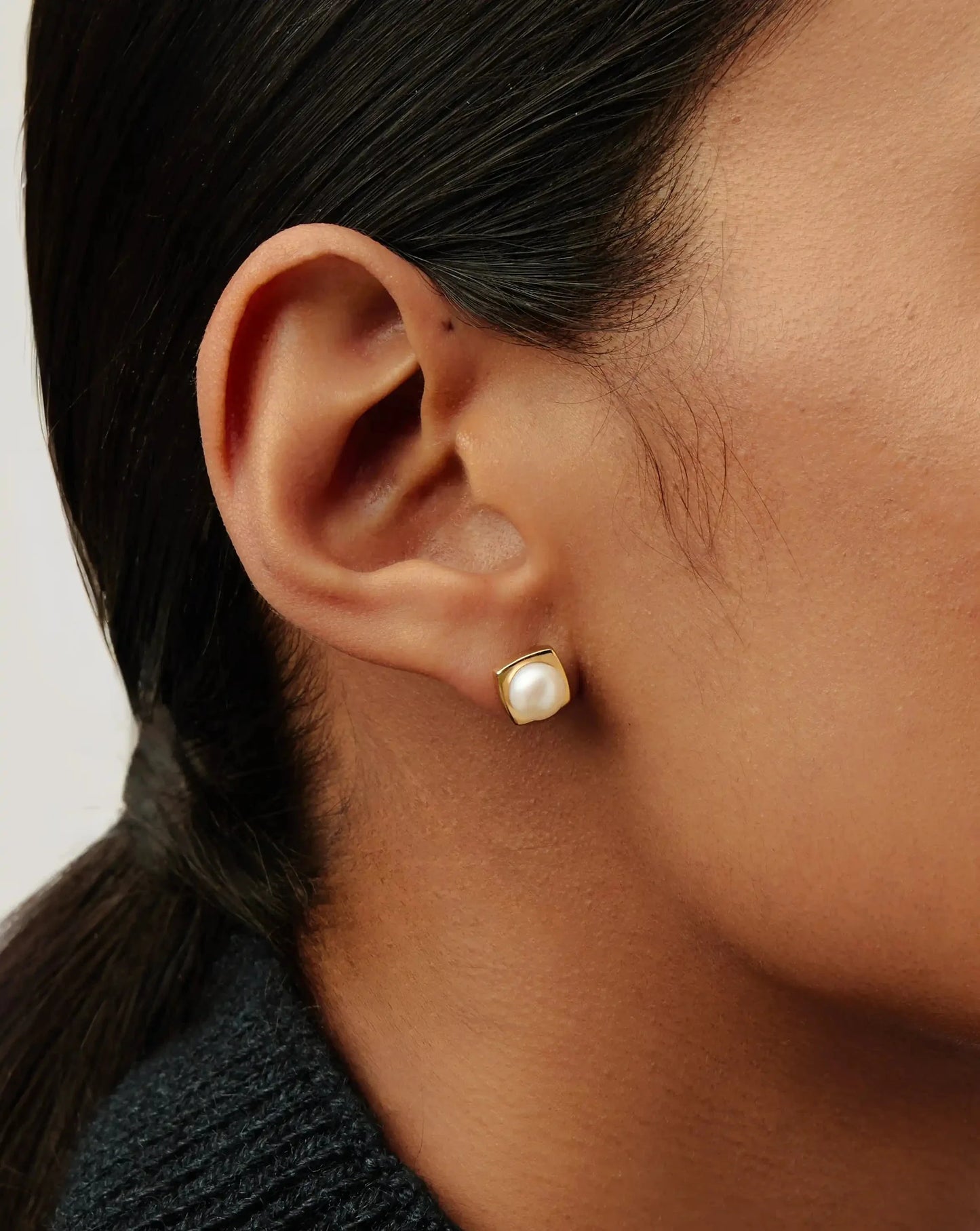 Button Pearl Square Stud Earrings | 18ct Gold Vermeil/Pearl
