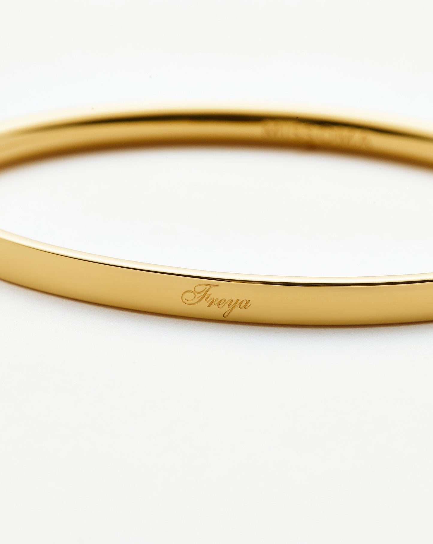 Classic Hinged Bangle | 18ct Gold Vermeil