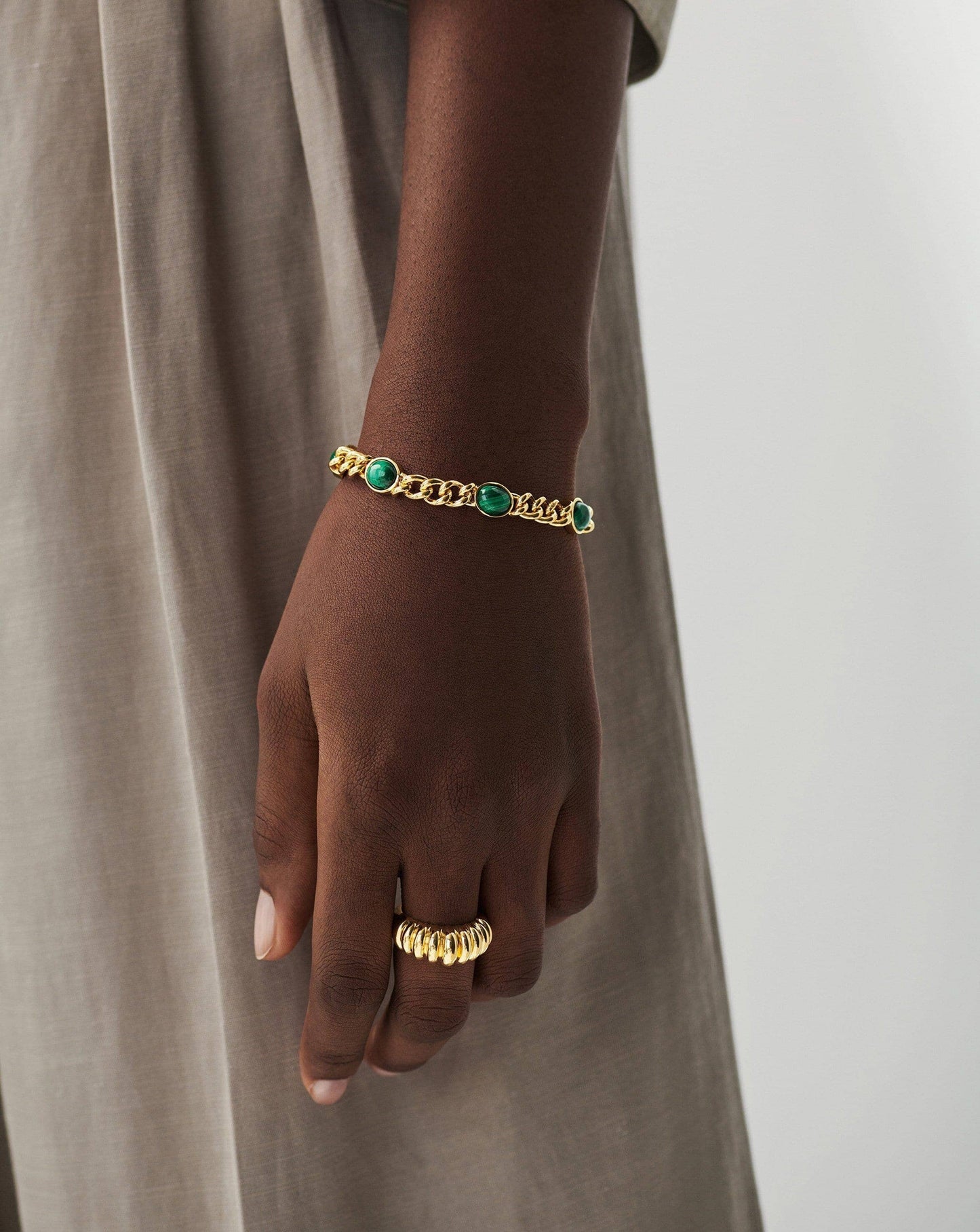 Claw Ridge Ring | 18ct Gold Plated