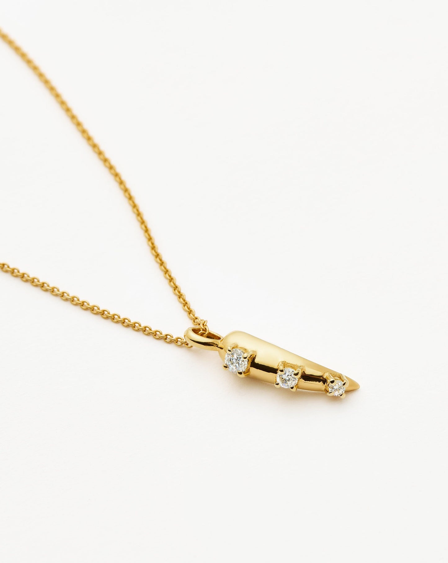Claw Studded Pendant Necklace