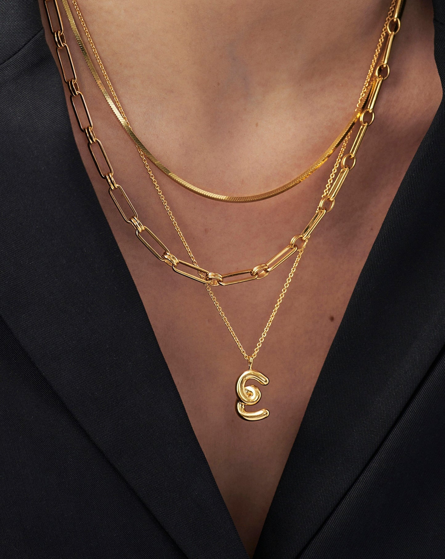 Curly Molten Initial Pendant Necklace - E | 18ct Gold Vermeil