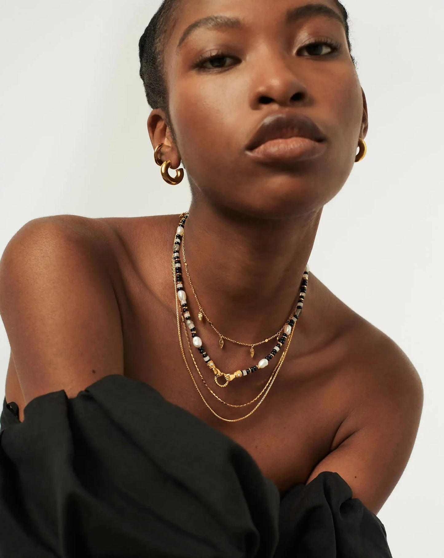 Harris Reed In Good Hands Beaded Gemstone Necklace | 18ct Gold Plated/Black Chalcedony & Pearl