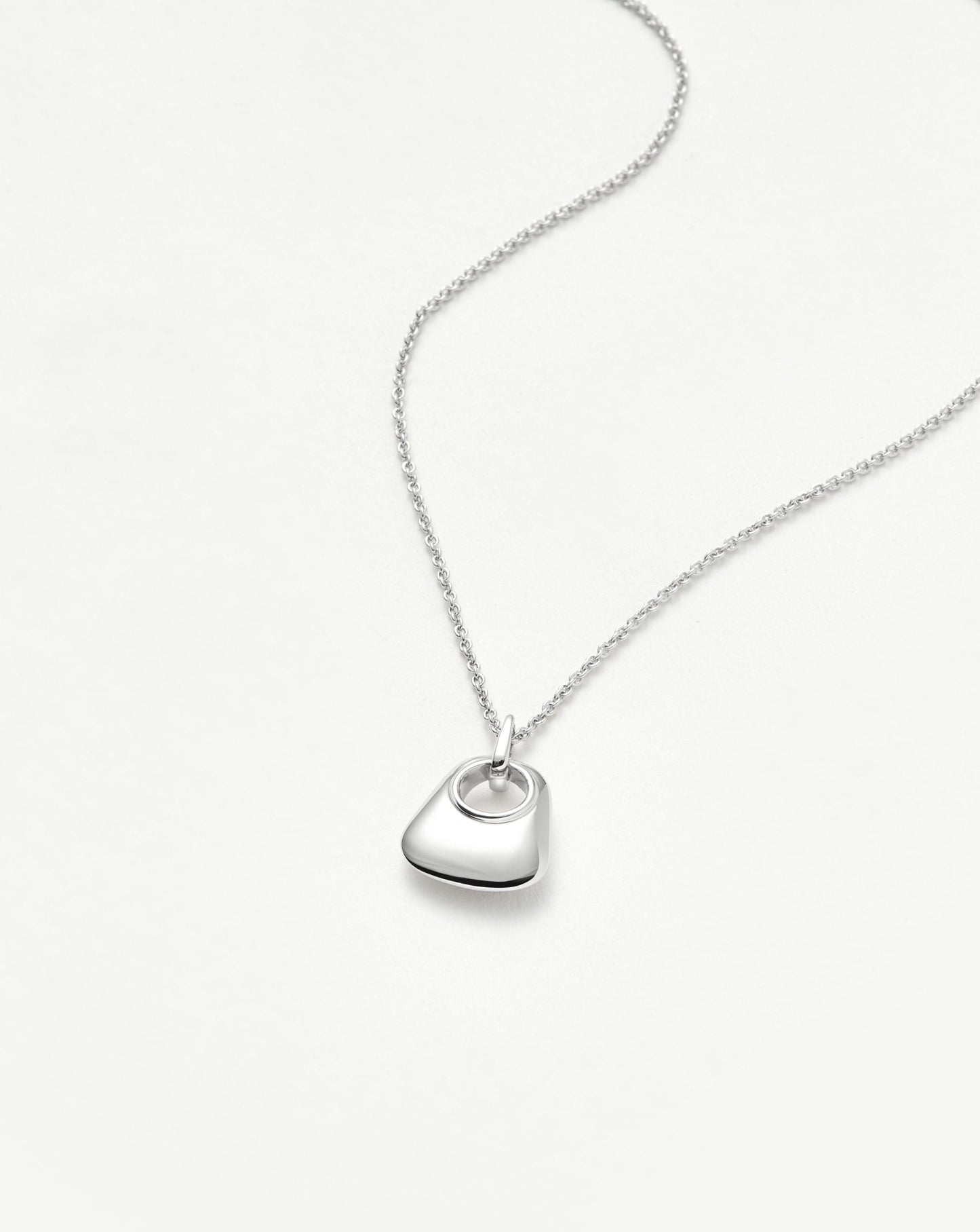 Hera Ridge Mini Pendant Necklace