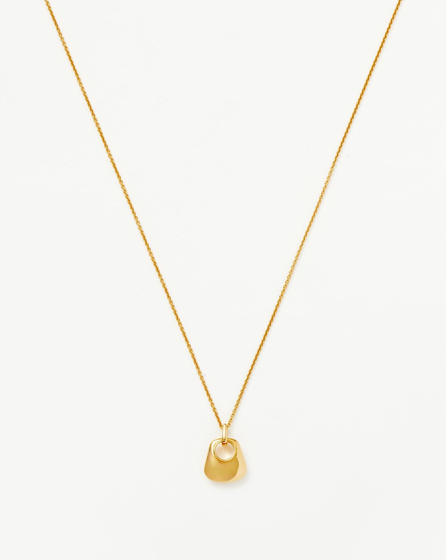 Hera Ridge Mini Pendant Necklace