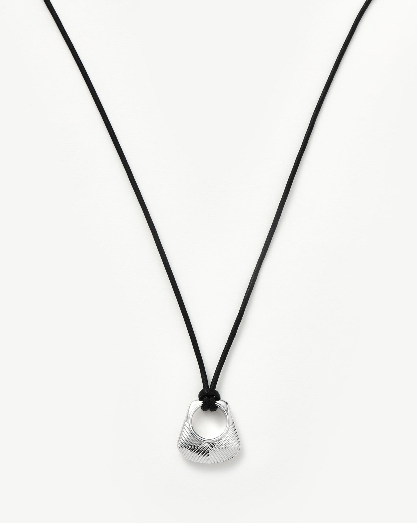 Hera Ridge Pendant Cord Necklace