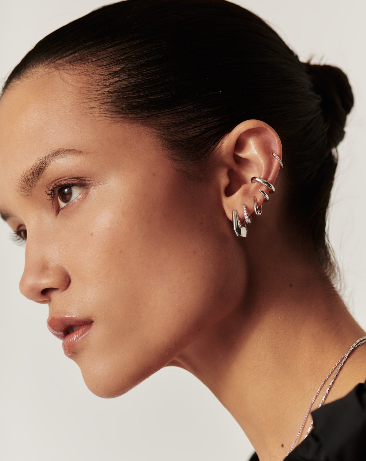 Lucy Williams Arco Small Hoop Earrings  | Sterling Silver